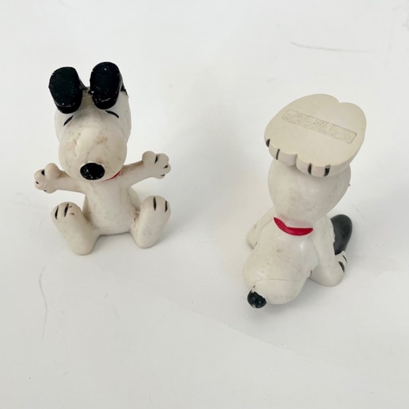 Vintage Snoopy Stackable Figurine Set - Picture 5 of 7
